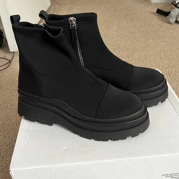 Brand new Aldo Ankle Boots - Picture 1 of 7